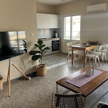 Mz Apartment Néa Péramos Kültér fotó